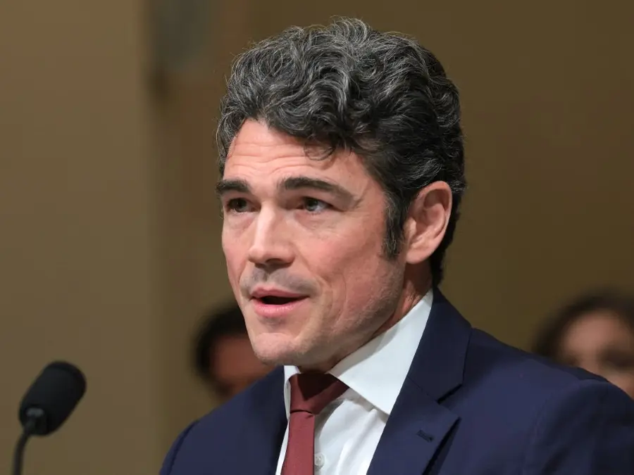 FBI investigates Joe Kent for alleged classified information leak
