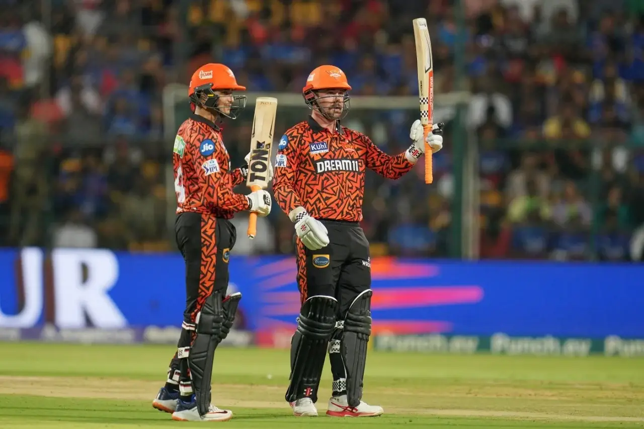 Best Team Total - 287/3 by SunRisers Hyderabad