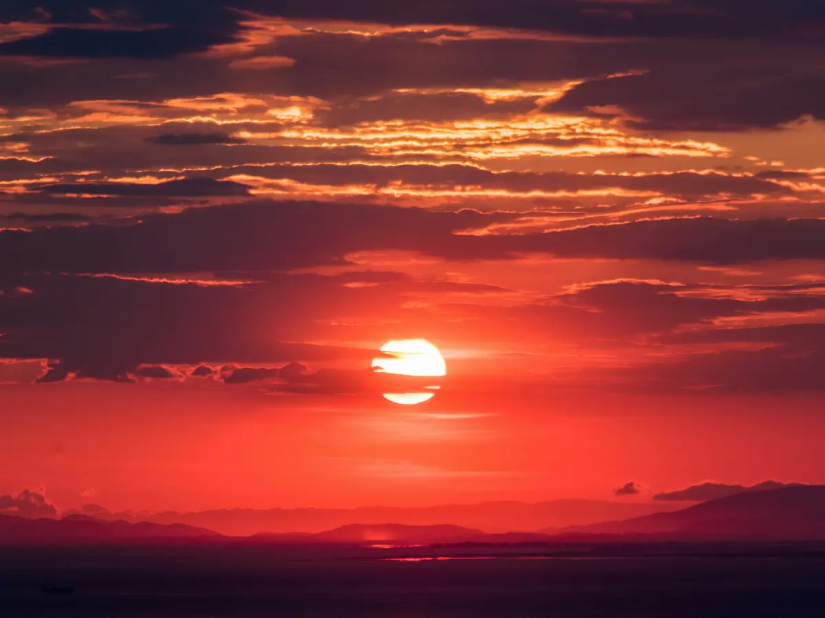 Spring Equinox: Indian temple where sun peeks through 5 windows every 5 minutes twice a year
