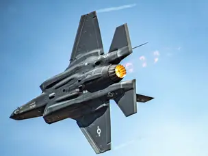 'Physics always wins in the end’: Iran may have found & hit an F‑35 fighter jet using a heat sensor