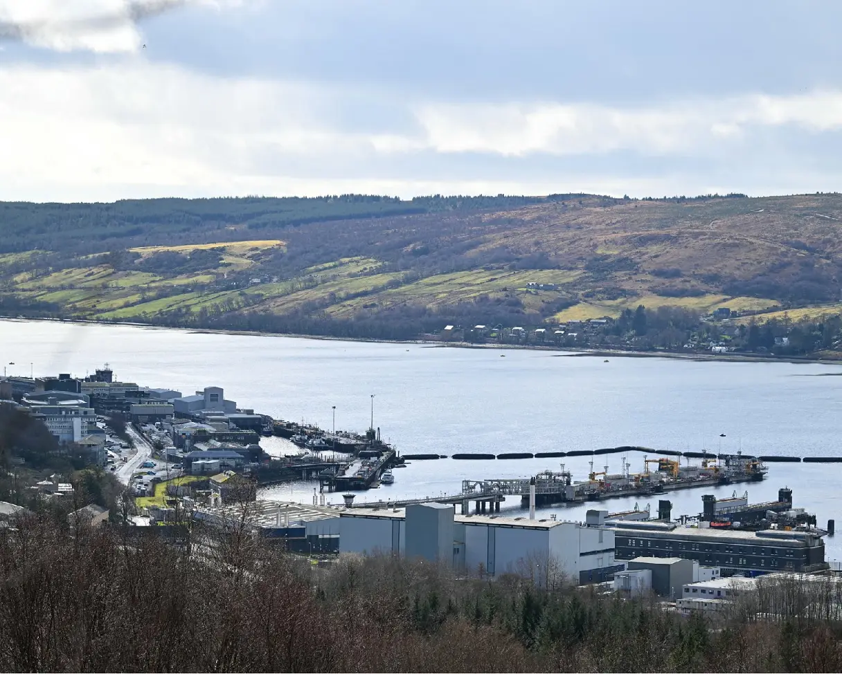Iranian man arrested while trying to enter UK’s nuclear naval base with woman