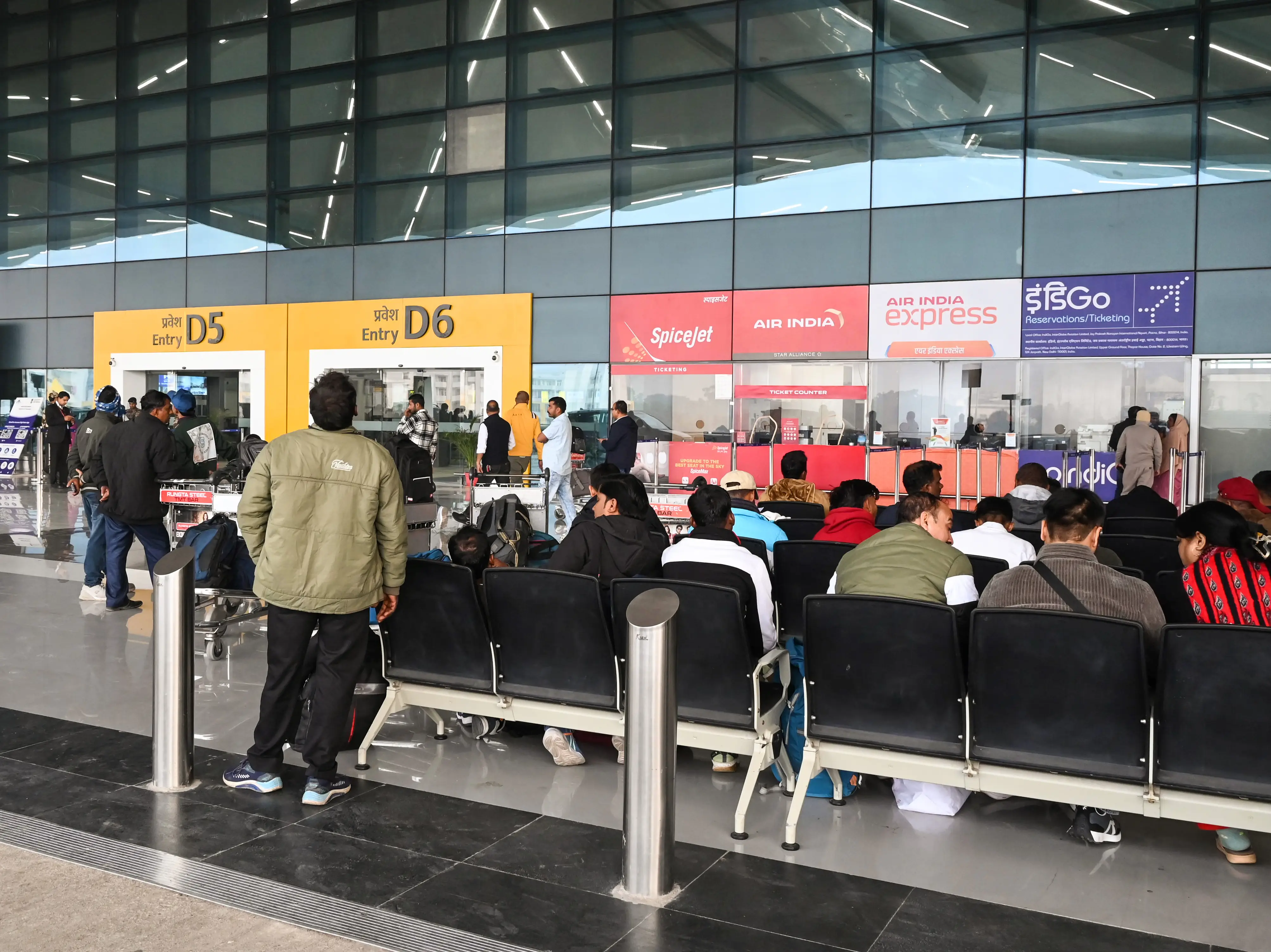 India's free seat selection plan can backfire! Airlines warn passengers may end up paying more. Here's how India's free seat selection plan can backfire! Airlines warn passengers may end up paying more. Here's how