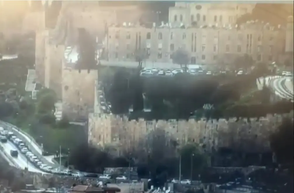 Video | Iranian missile hits Jerusalem; warhead lands near Al-Aqsa Mosque on Eid al-Fitr