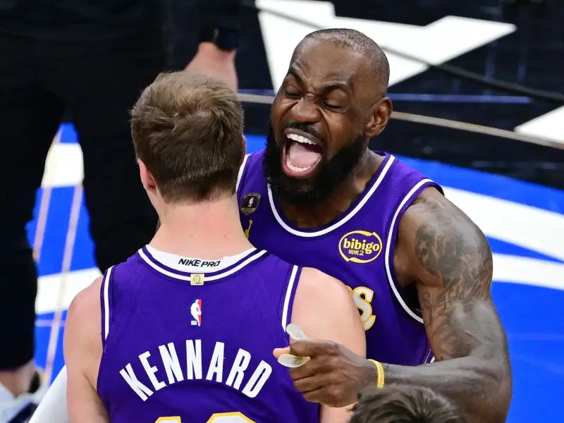LeBron James breaks another record in Los Angeles Lakers win over Orlando Magic LeBron James breaks another record in Los Angeles Lakers win over Orlando Magic