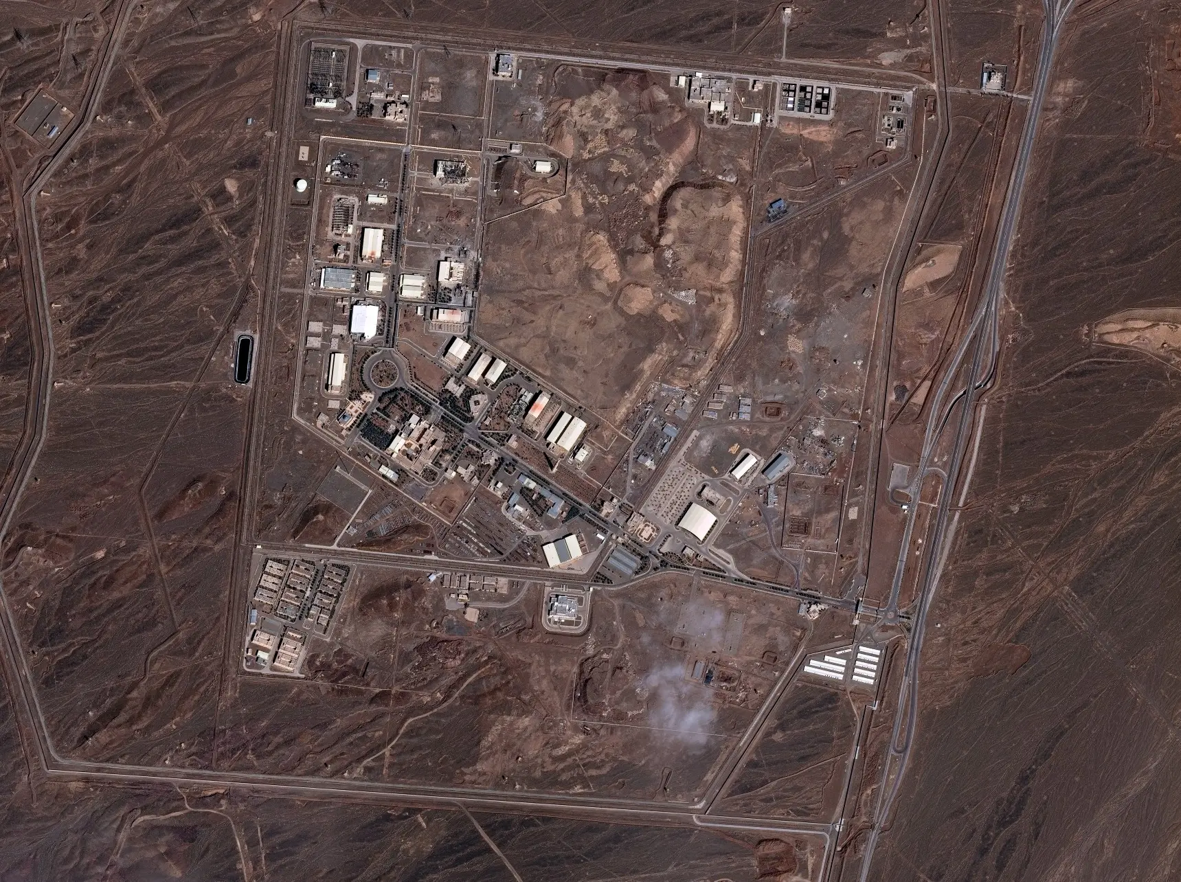 Did US use ‘bunker buster’ bombs to strike Iran’s Natanz nuclear facility? What we know Did US use ‘bunker buster’ bombs to strike Iran’s Natanz nuclear facility? What we know