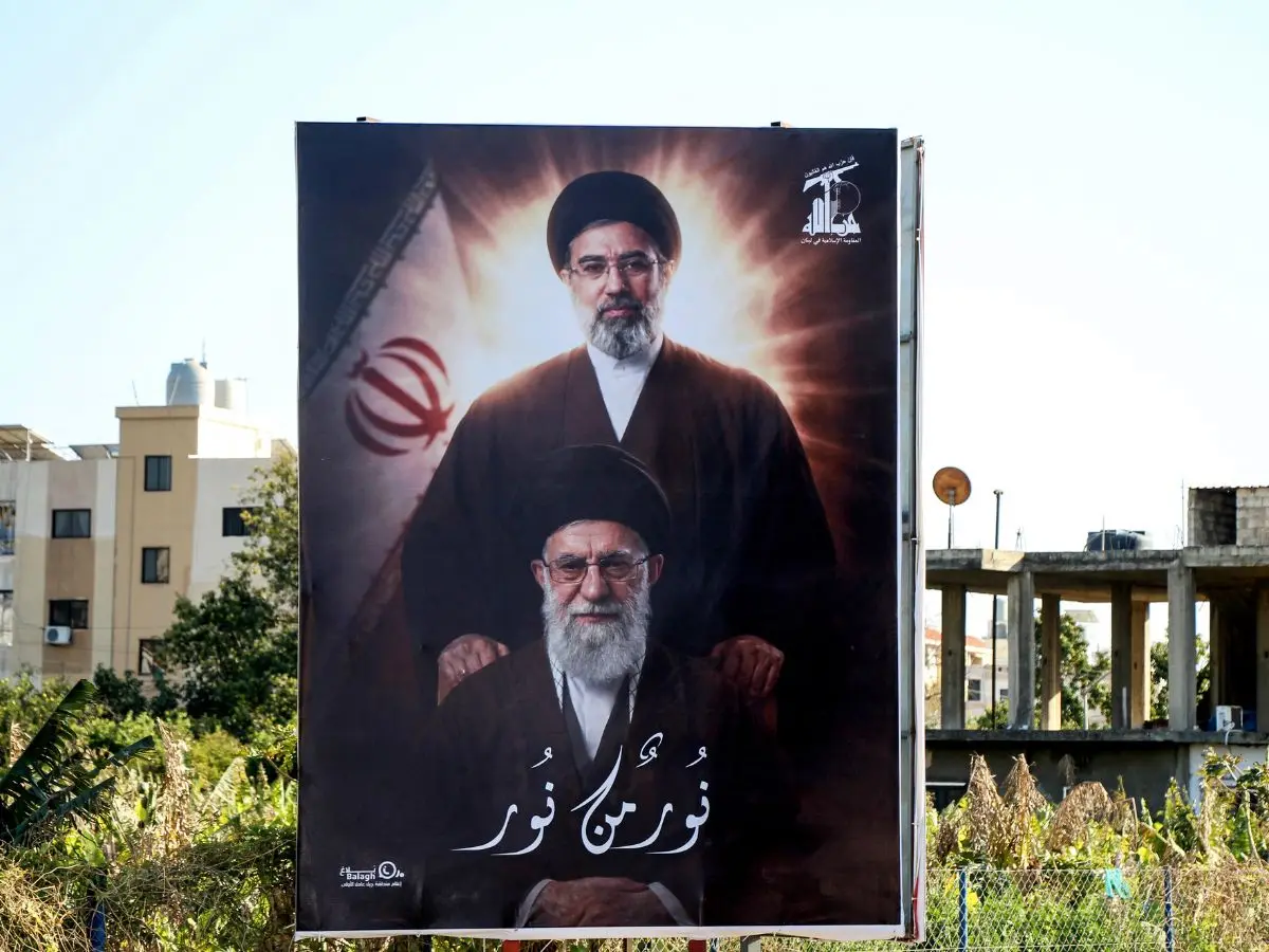 How Iran's Parliament reacted?