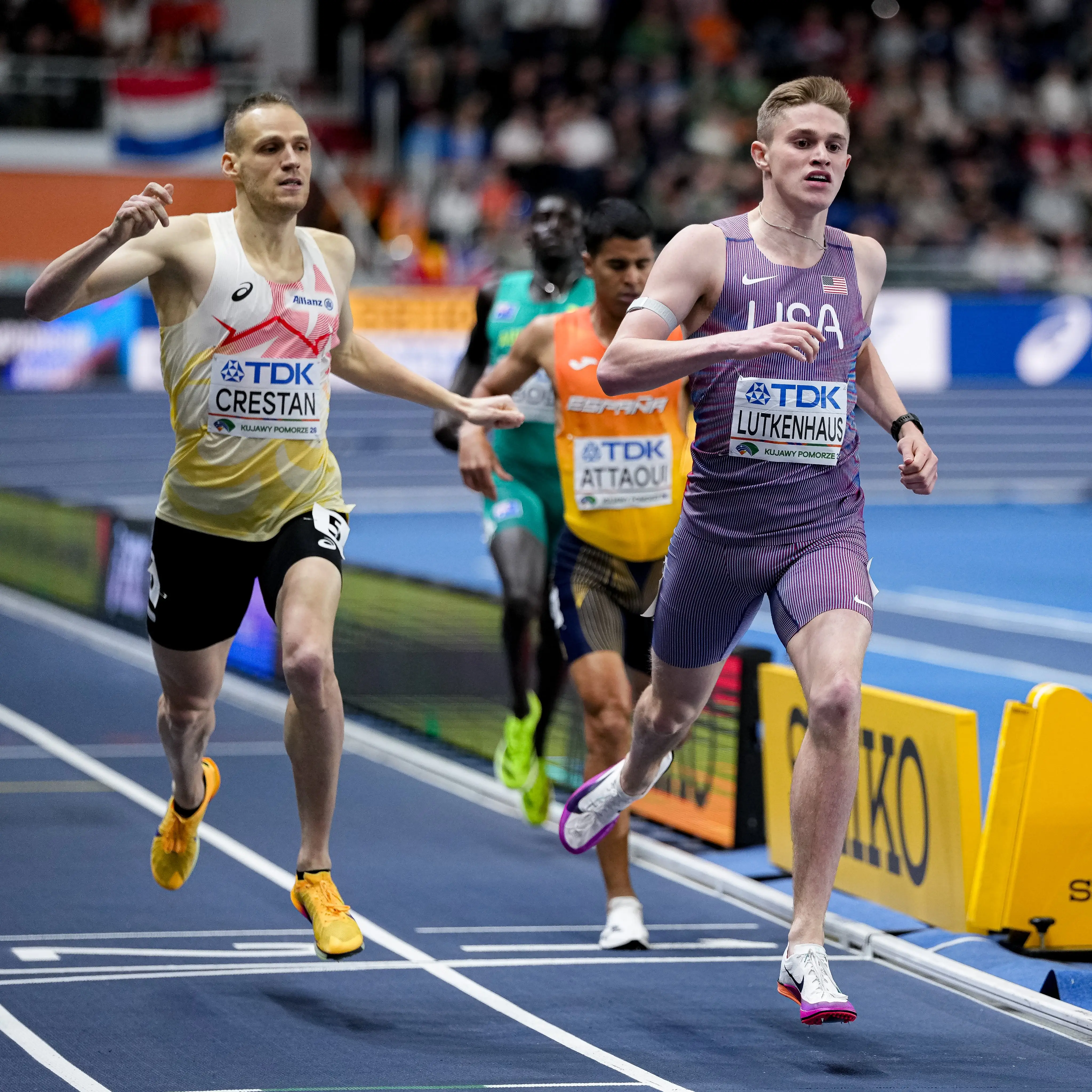 US teen Lutkenhaus, on break from school, becomes youngest win World Championship event with historic gold - WATCH