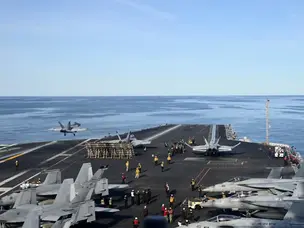 ‘Electronic wall’: How US Growler jets jam Iranian radar to protect the USS Abraham Lincoln in the Strait of Hormuz