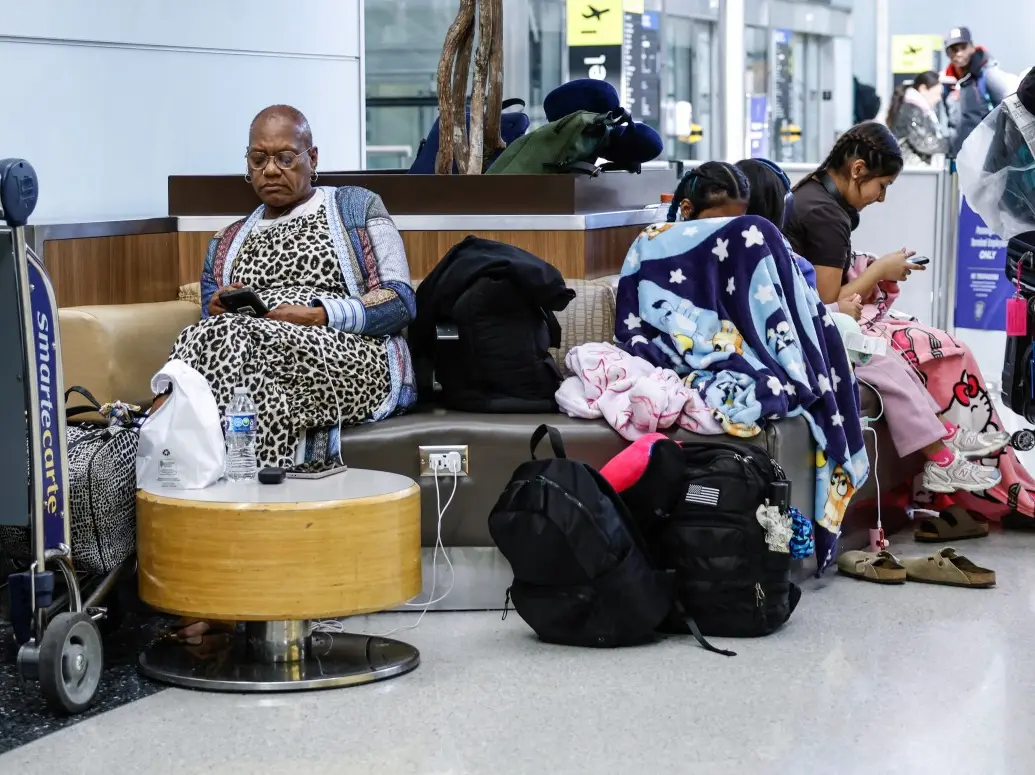 What’s going on at Newark airport? Flight operations stopped after control tower evacuation What’s going on at Newark airport? Flight operations stopped after control tower evacuation