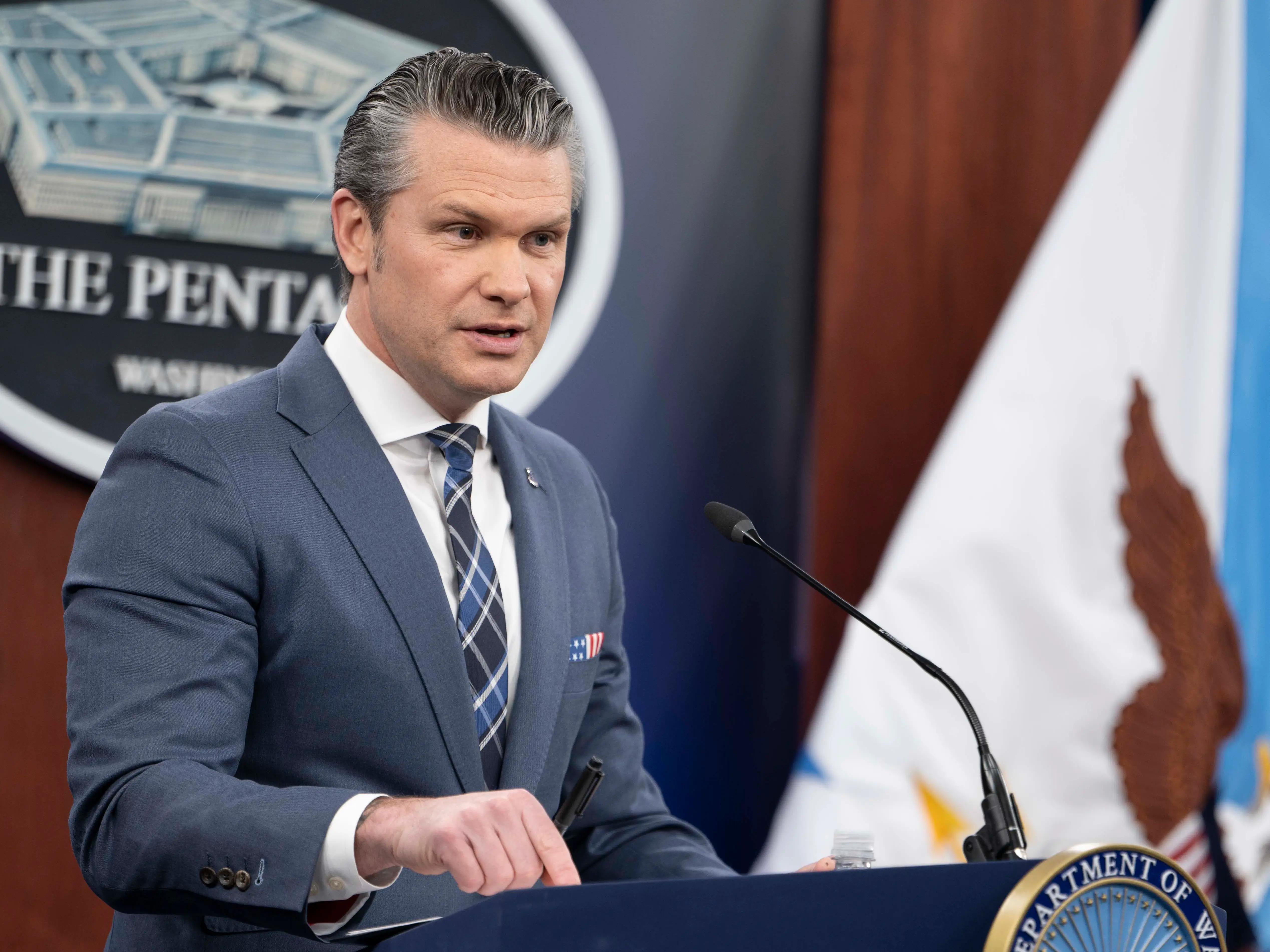 Did Donald Trump just blame Pete Hegseth for Iran war? With defence secretary seated nearby, US president says... Did Donald Trump just blame Pete Hegseth for Iran war? With defence secretary seated nearby, US president says...