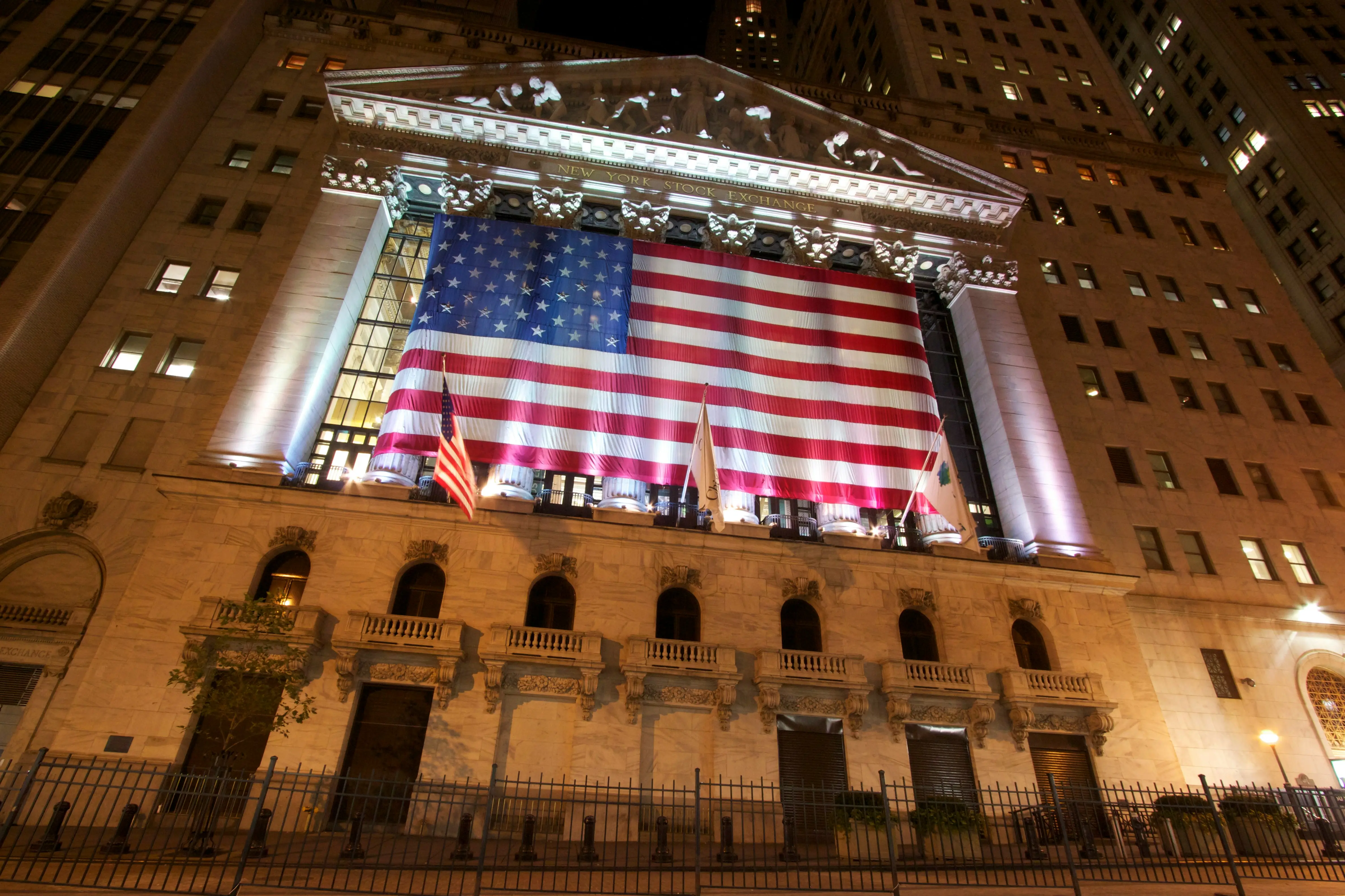 Sudden activity reported in the oil market