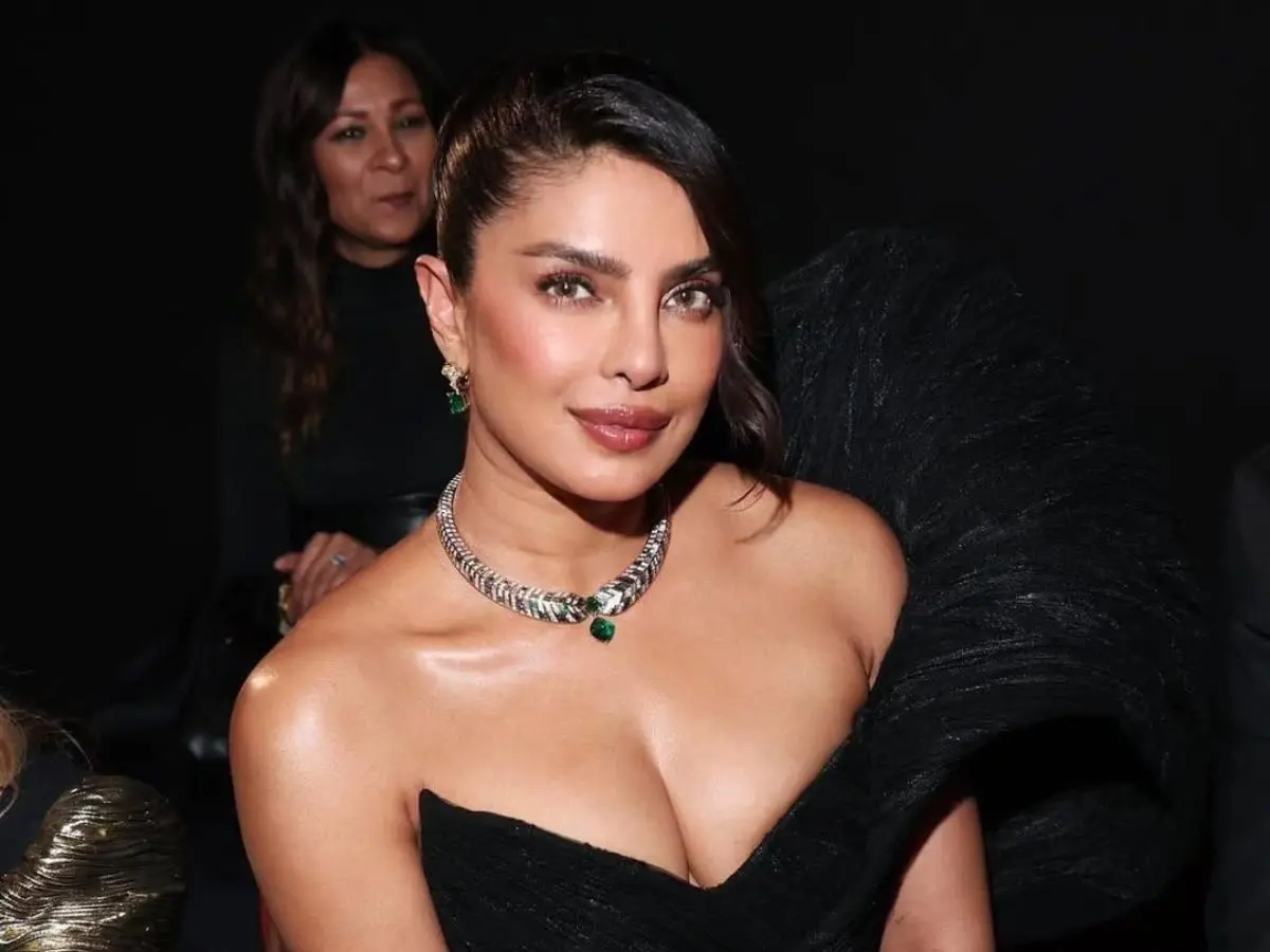 Chopra's look went viral