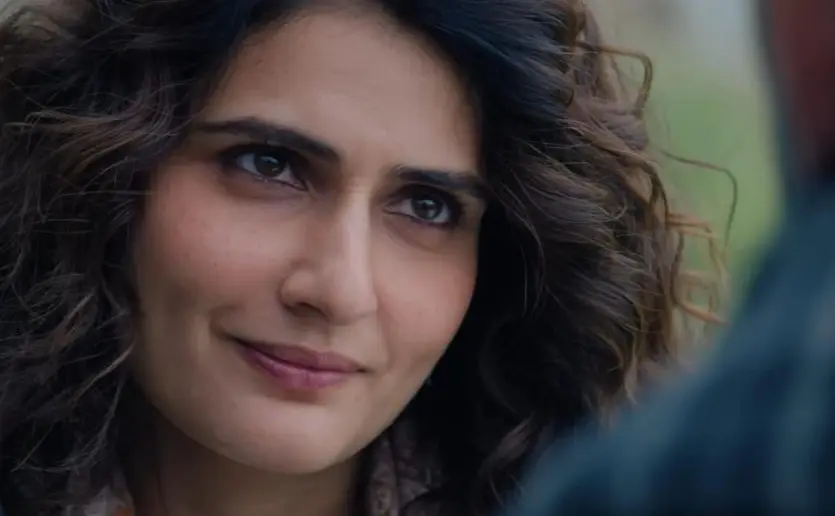 Fatima Sana Shaikh - Teen Kauwe