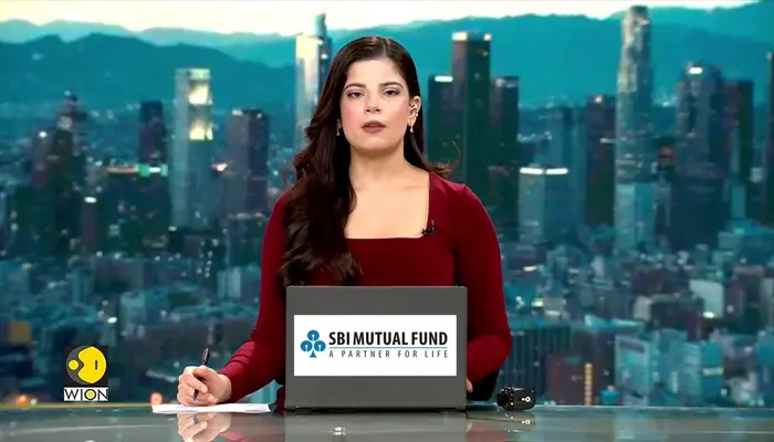 Ex-Venezuela Leader Arrived in New York Court with Wife; Dispute Over Maduro's Legal Fees