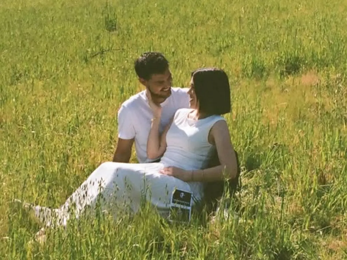 Twilight actor Taylor Lautner expecting first child with wife Tay | See pics