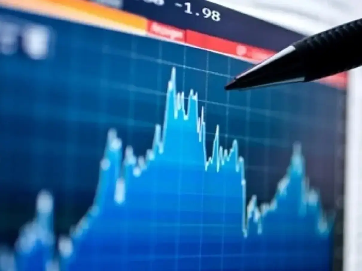 Competing by exclusion: The return of economic containment