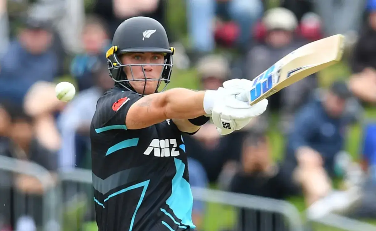 Finn Allen (New Zealand) - 33 balls