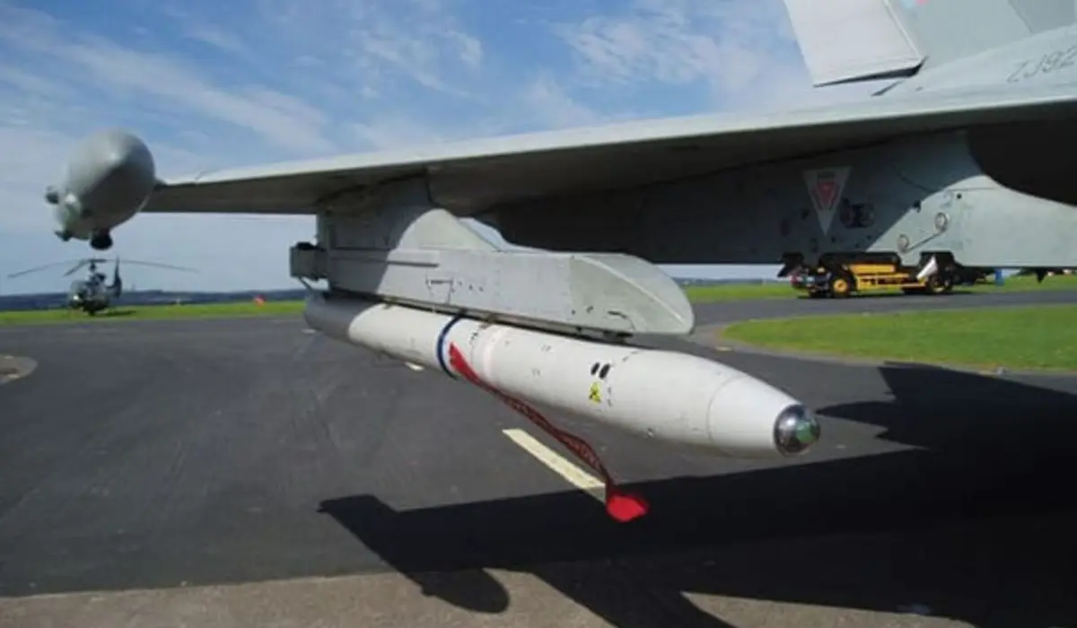 The game-changing technology behind the ASRAAM air-to-air missile