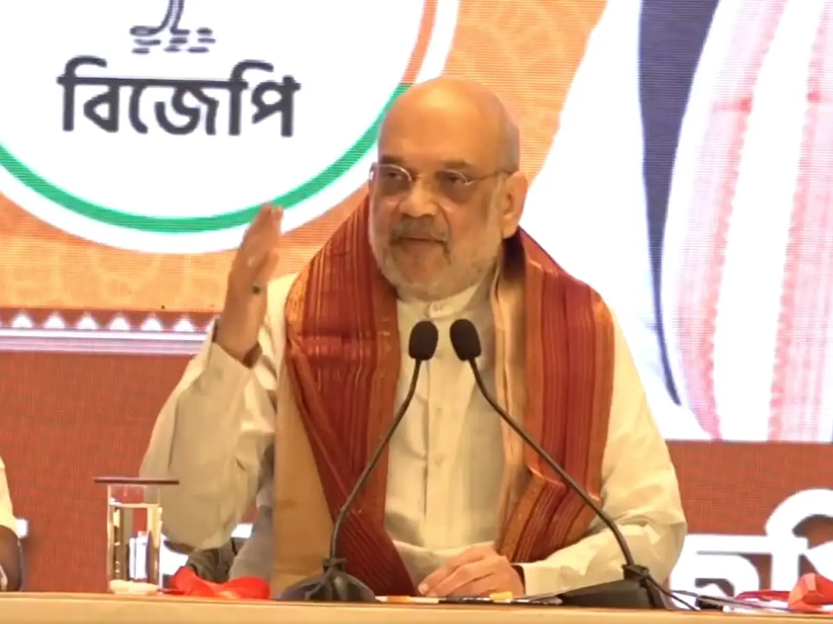 ‘Bengal election crucial for national security’: Amit Shah releases ‘charge sheet’ against Bengal govt; TMC hits back ‘Bengal election crucial for national security’: Amit Shah releases ‘charge sheet’ against Bengal govt; TMC hits back
