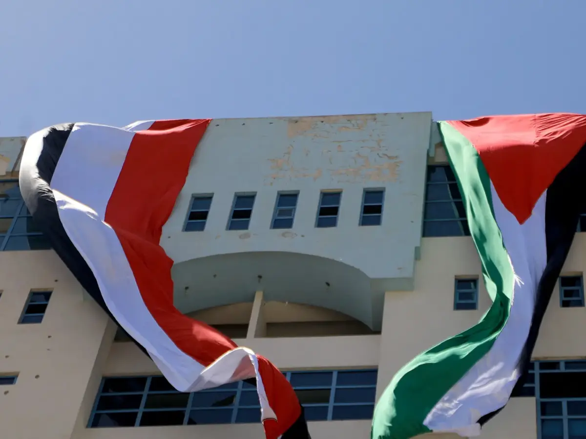 Houthis launch second missile attack on Israel as Yemeni group joins Iran-Israel-US war