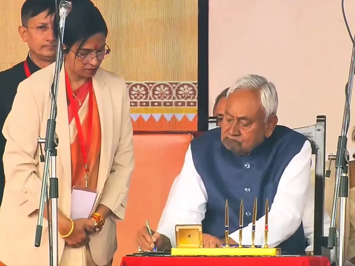 Nitish Kumar resigns from Bihar Legislative Council to pave way for new leadership Nitish Kumar resigns from Bihar Legislative Council to pave way for new leadership