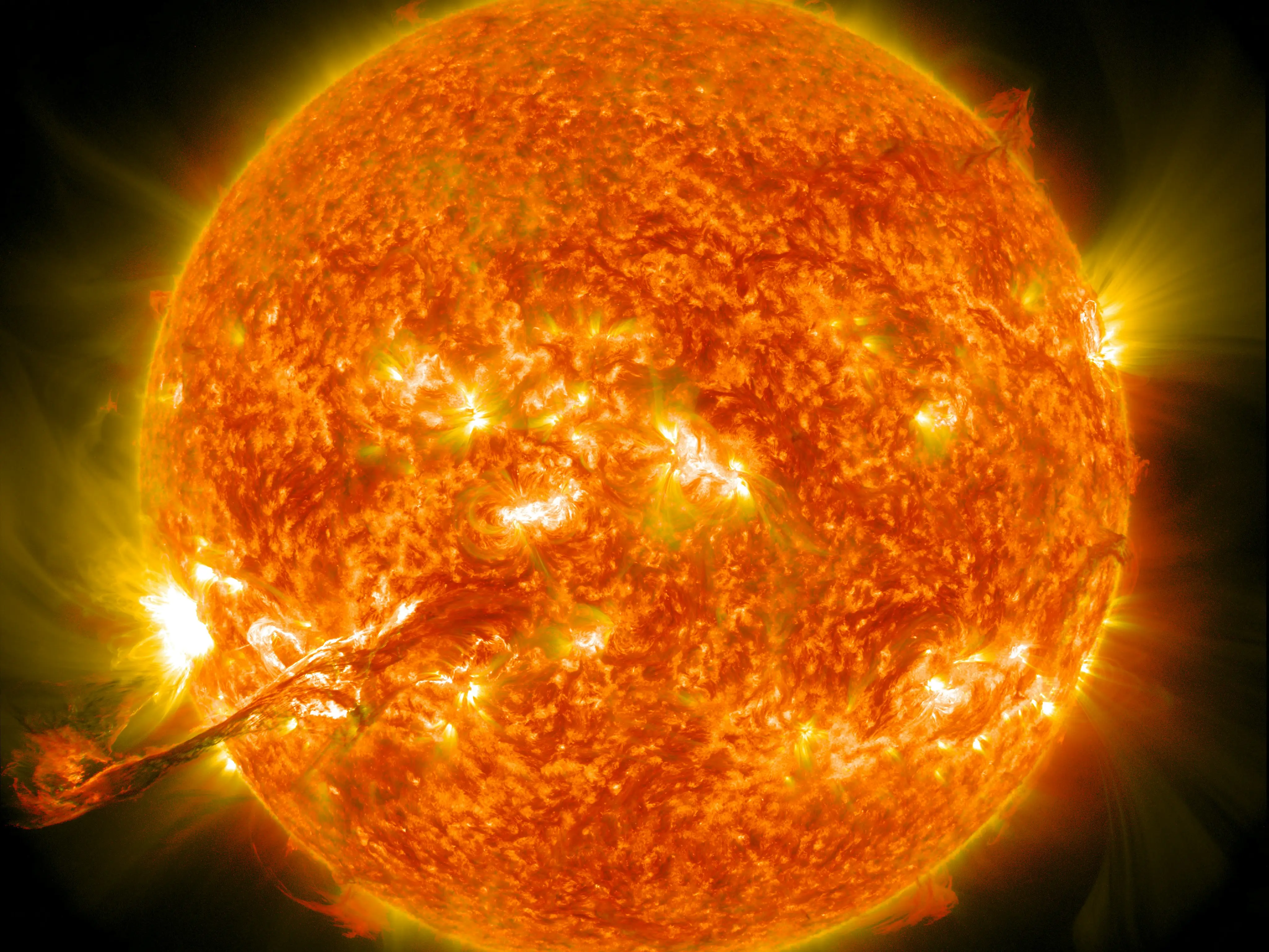 Artemis II latest: April 1 launch in jeopardy following major solar activity - Details Artemis II latest: April 1 launch in jeopardy following major solar activity - Details