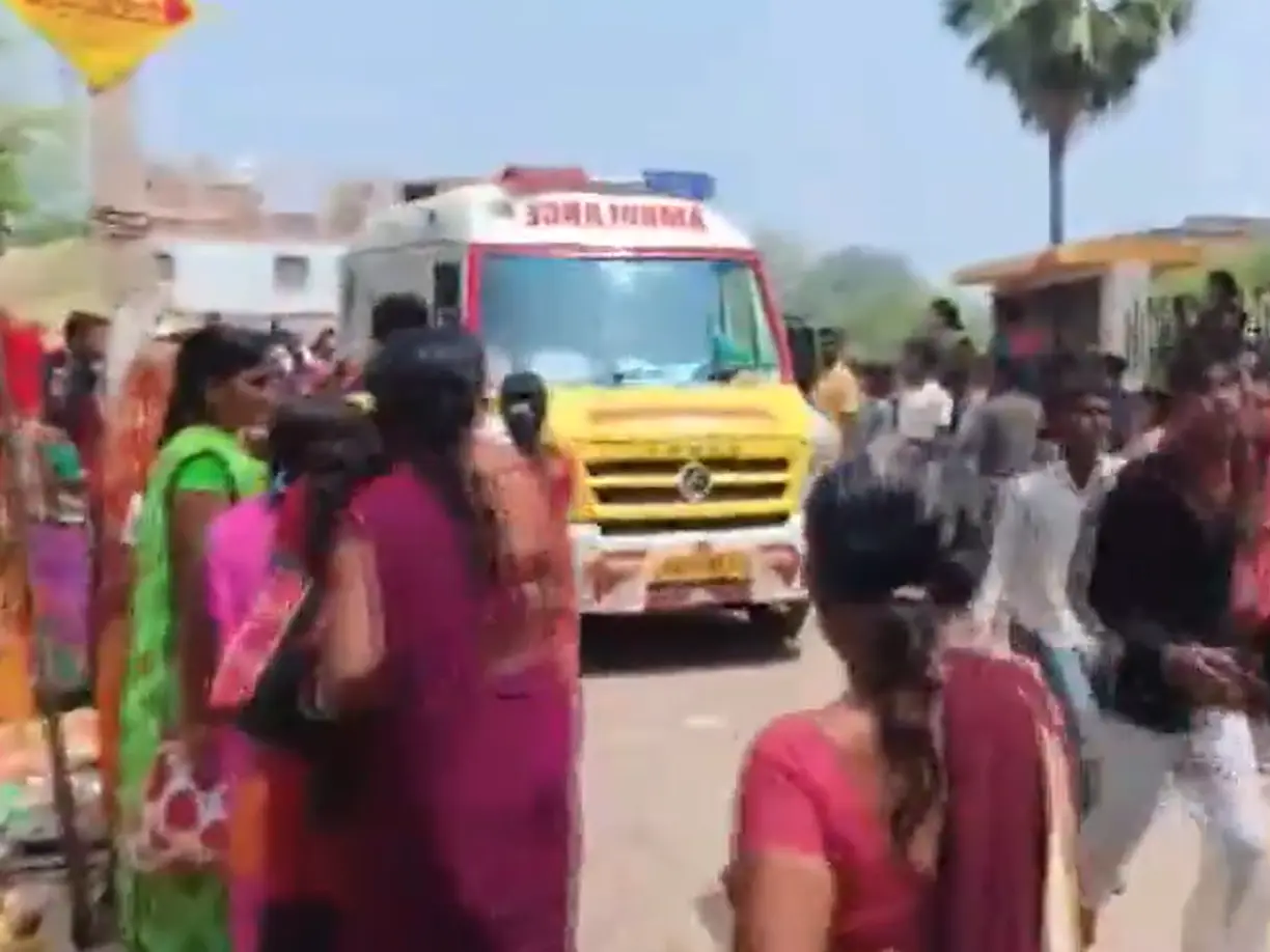 Eight women died, 6 injured in stampede at Sheetala Mata temple in Bihar's Nalanda, PM Modi grants ex-gratia Eight women died, 6 injured in stampede at Sheetala Mata temple in Bihar's Nalanda, PM Modi grants ex-gratia