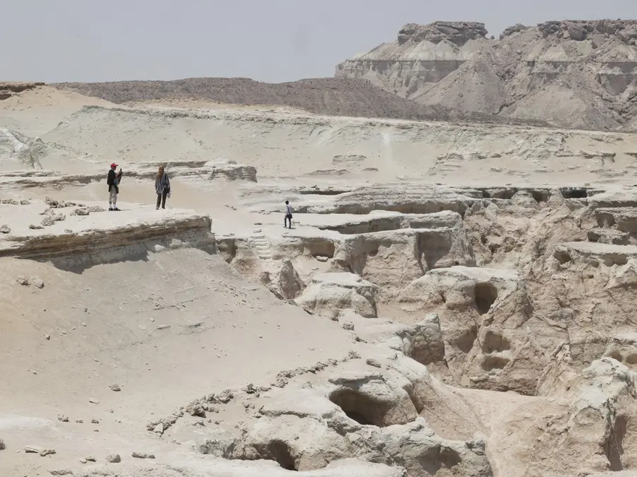Airstrike knocks out key Iran desalination plant on Qeshm Island, makes it ‘completely out of service’