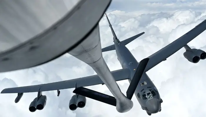 'Suicide Manoeuvre': What B-52 pilots must do in the 4 minutes after dropping a nuclear bomb to survive