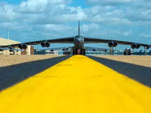 From H-bombs to hypersonic missiles: What weapons a B-52 can actually carry?