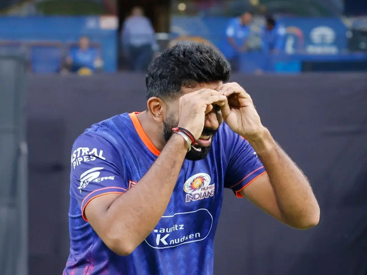SKY makes ‘Dhurandhar’ remark to Jasprit Bumrah as MI dressing room bursts out laughing – WATCH SKY makes ‘Dhurandhar’ remark to Jasprit Bumrah as MI dressing room bursts out laughing – WATCH
