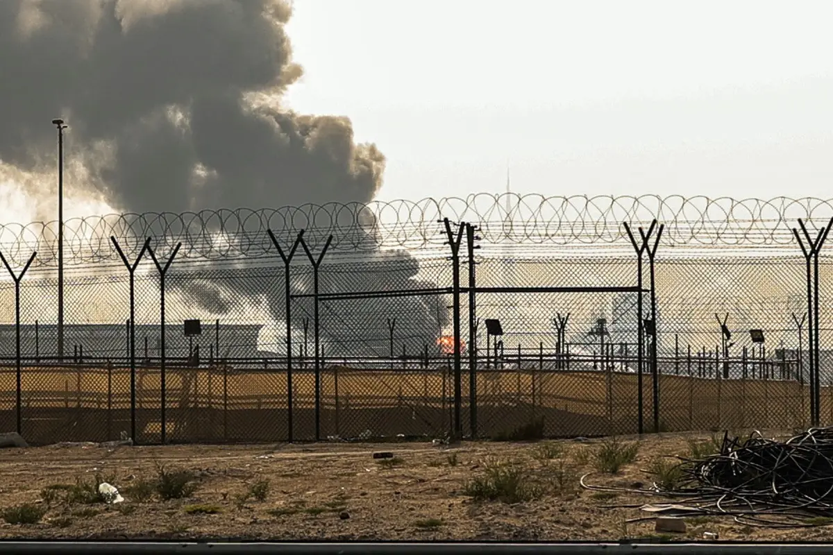 UAE to join Iran war? Report claims Gulf nation to help US, allies force open Strait of Hormuz
