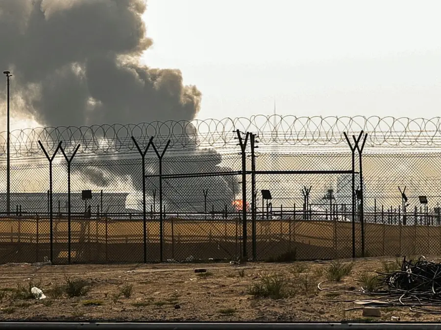 UAE to join Iran war? Report claims Gulf nation to help US, allies force open Strait of Hormuz