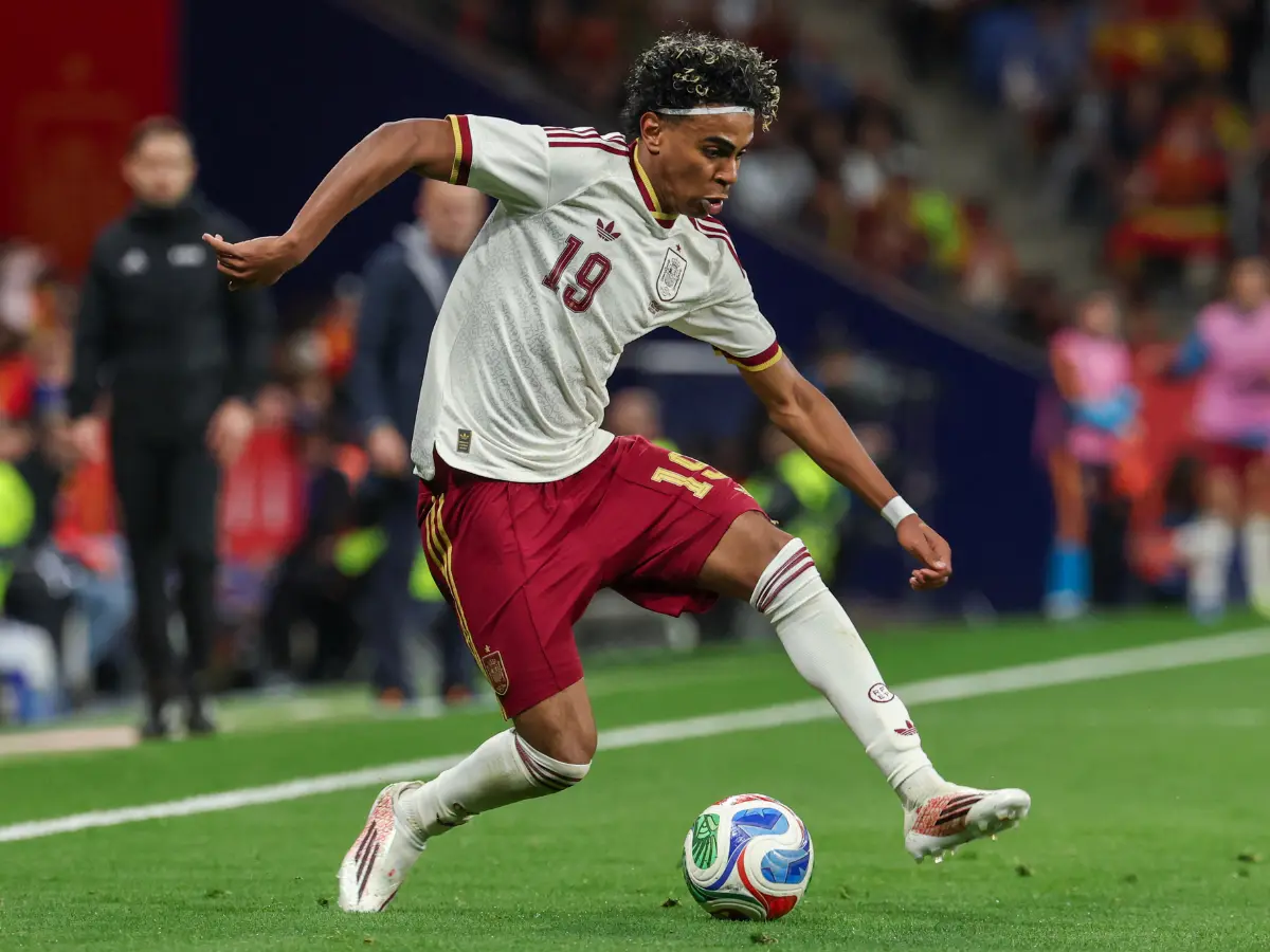 Yamal slams Spanish fans for 'intolerable' anti-Muslim chants during Egypt friendly; Police launch investigation Yamal slams Spanish fans for 'intolerable' anti-Muslim chants during Egypt friendly; Police launch investigation