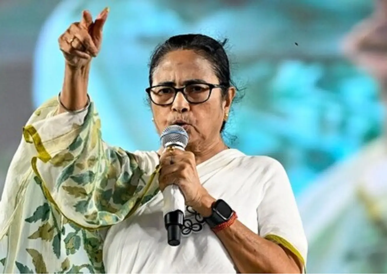 ‘No one told me,’ says Bengal CM Mamata Banerjee after SC rap on SIR officers being held hostage in Malda