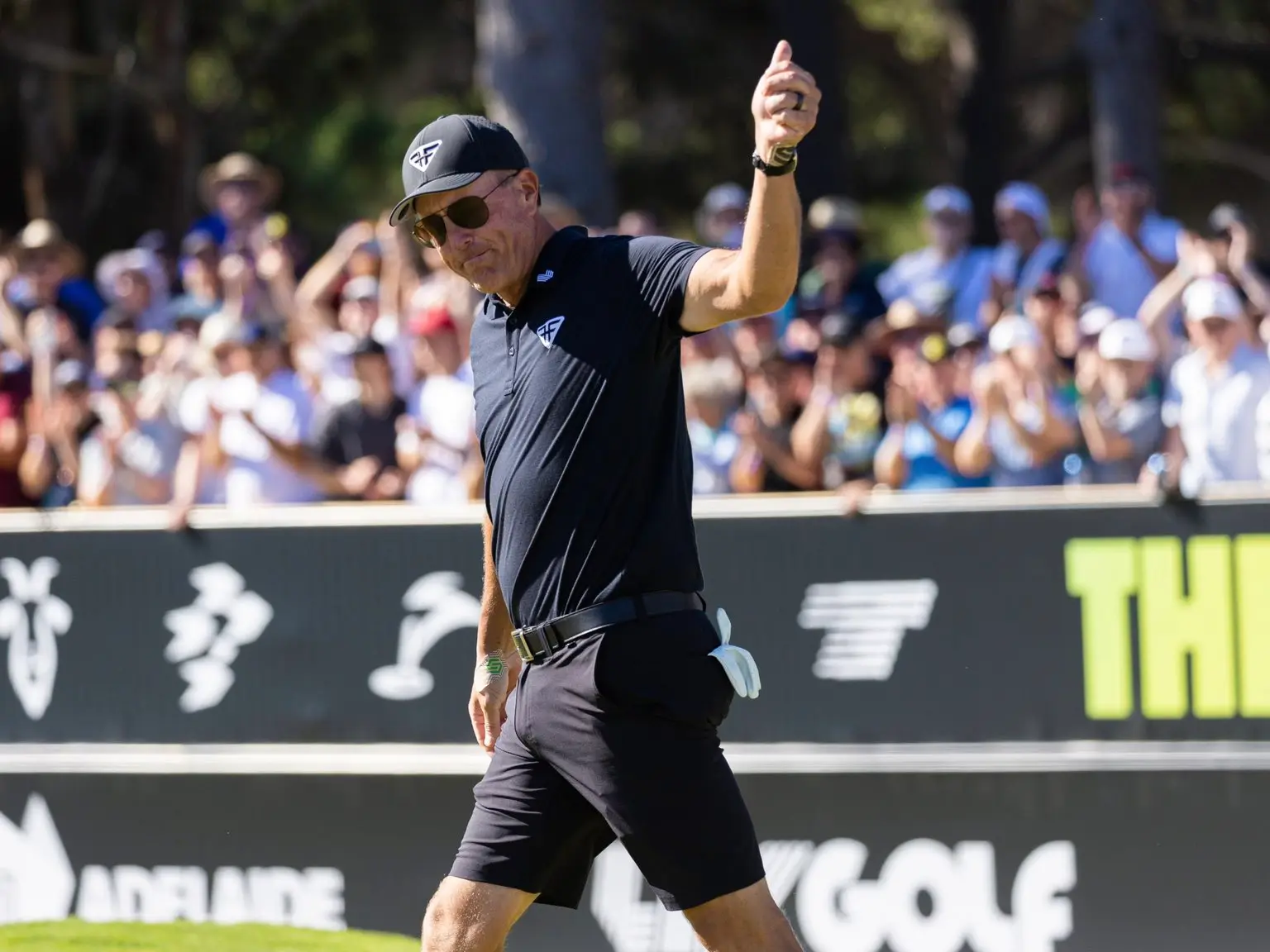 Augusta Masters: 15-time major winner Phil Mickelson withdraws because of 'health issue' Augusta Masters: 15-time major winner Phil Mickelson withdraws because of 'health issue'
