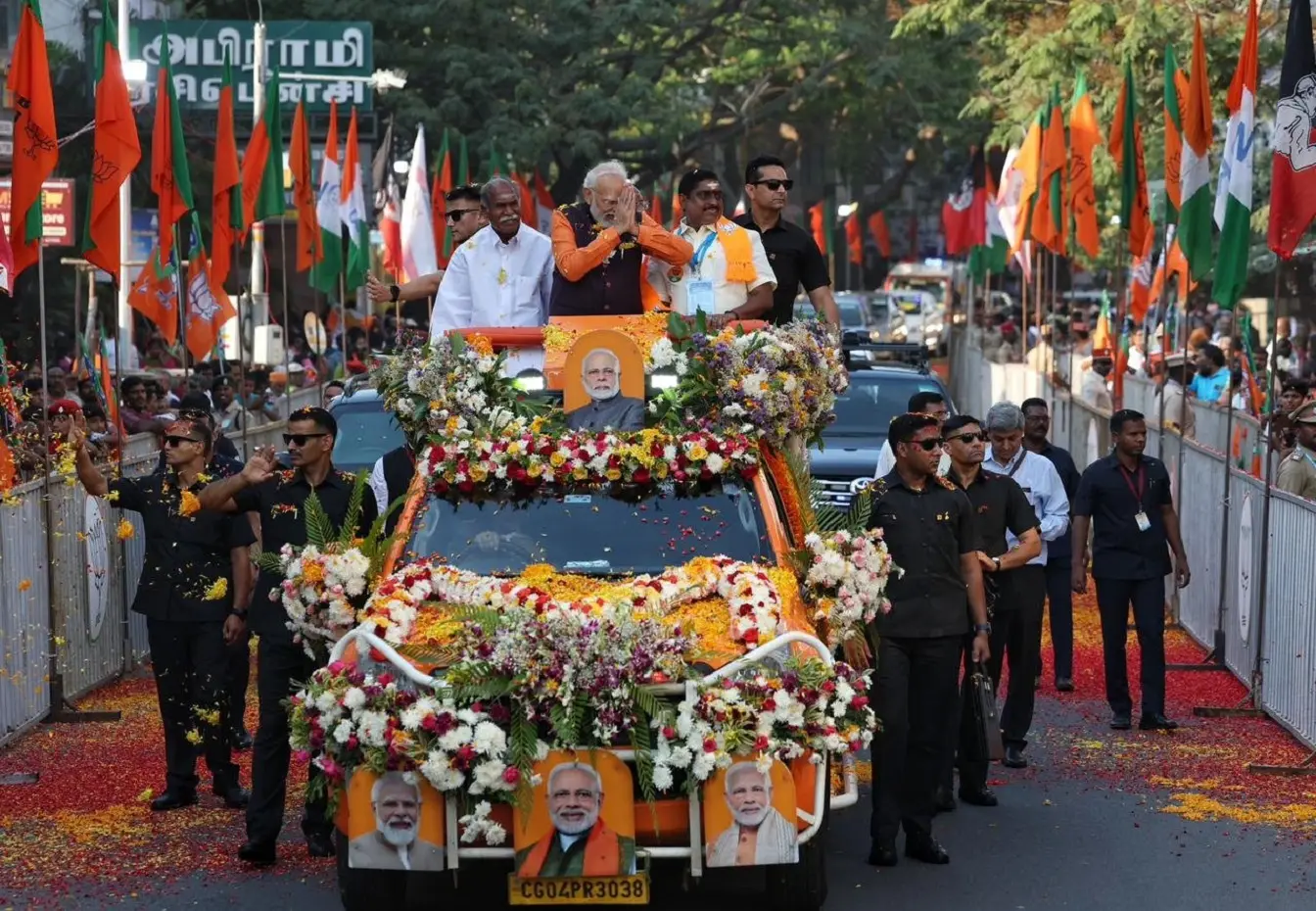 PM Modi holds roadshow in NDA-ruled Puducherry; polling on April 9th