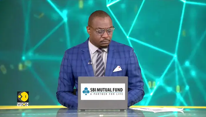 Business Formal Dress Code Guidance Added to Internal Policy