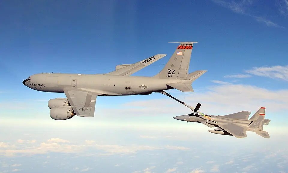 KC-135 Stratotanker