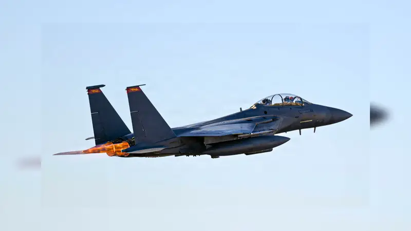 US chooses silence, Iran puts ‘valuable reward’: Enemies race to find the missing F-15 fighter pilot US chooses silence, Iran puts ‘valuable reward’: Enemies race to find the missing F-15 fighter pilot