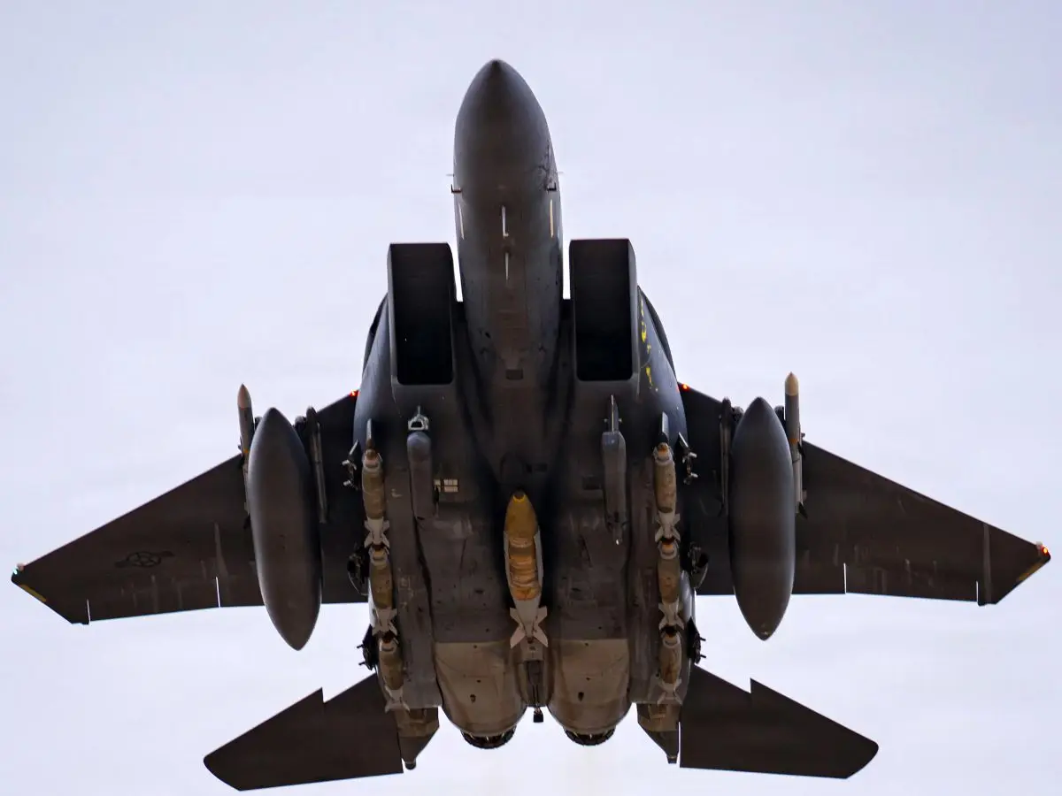 Search continues for missing US airman after F-15E crash: How can pilots survive being shot down in hostile territory?