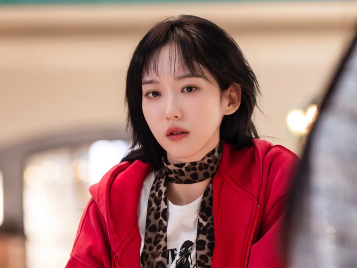 Watched In Your Radiant Season? 6 must-watch k-dramas of Han Ji Hyun
