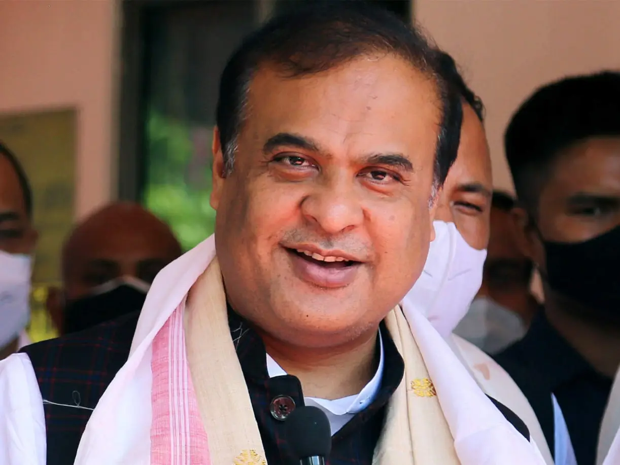CM Himanta rejects Cong’s allegations, vows to file defamation suit against Pawan Khera CM Himanta rejects Cong’s allegations, vows to file defamation suit against Pawan Khera
