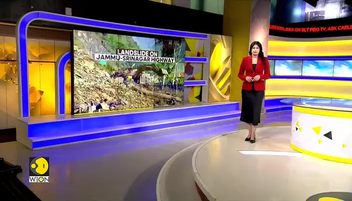 J&K Landslide: Massive Landslide Hits Jammu-Srinagar Highway