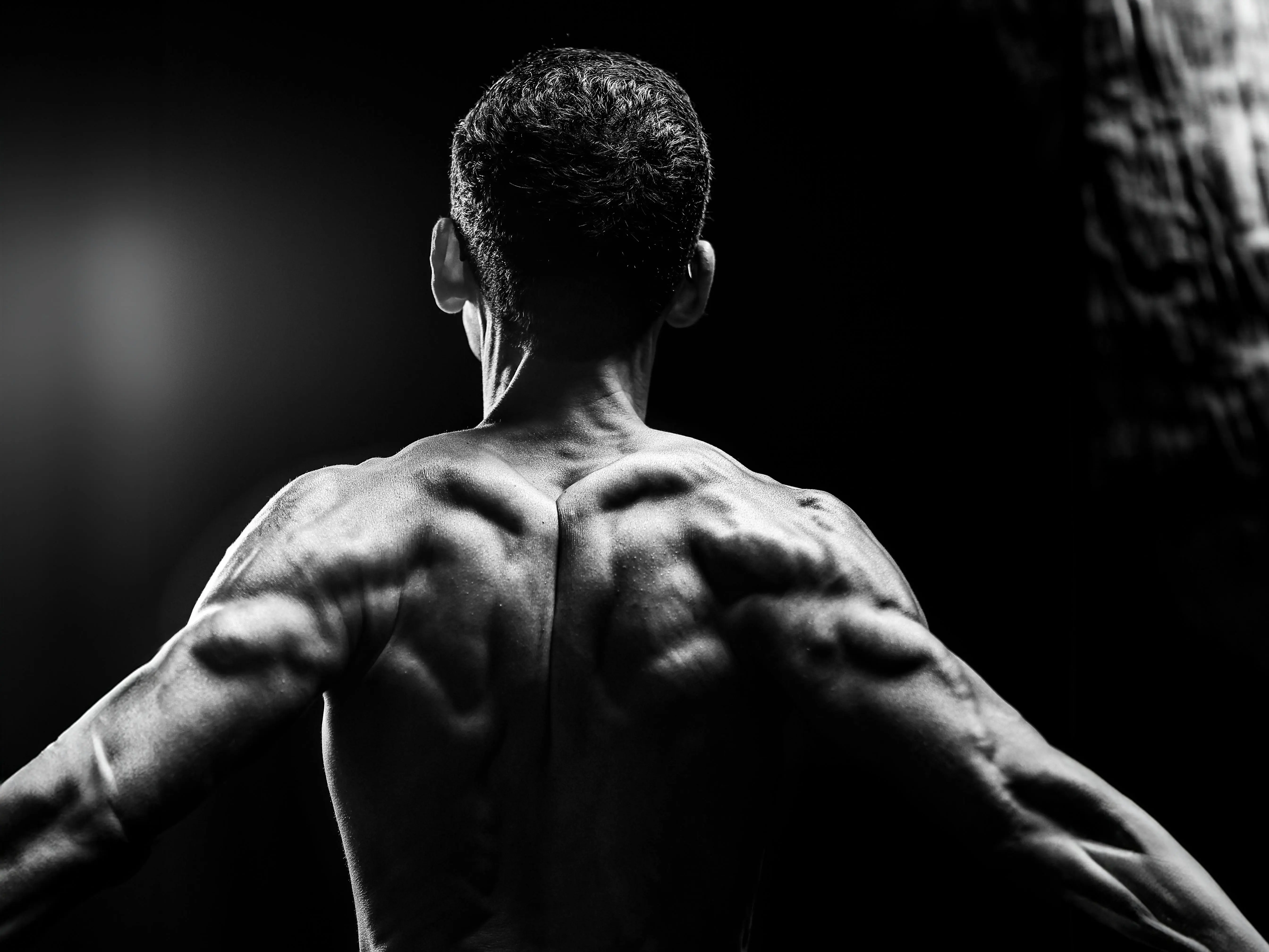 What is ailing bodybuilders? A Pressure Cooker Environment