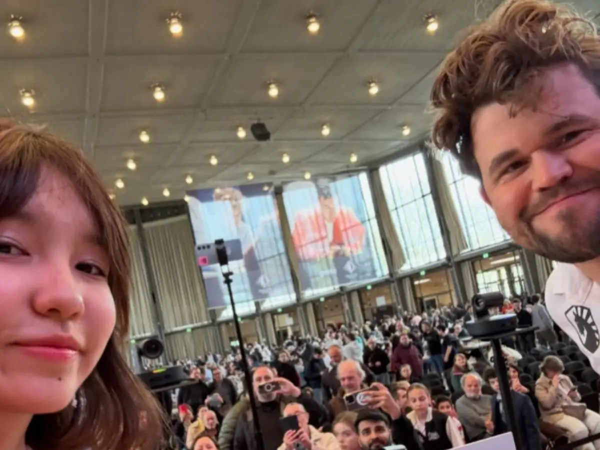 Watch: Magnus Carlsen’s selfie moment with opponent ends in surprise twist