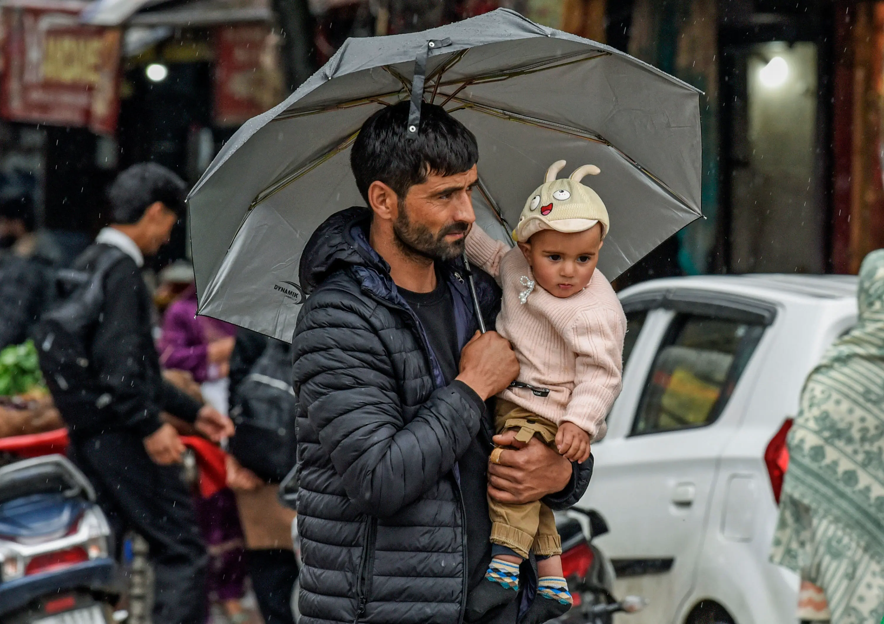 Is winter coming in April? Powerful Western Disturbance to bring rain, unseasonal cold in Delhi