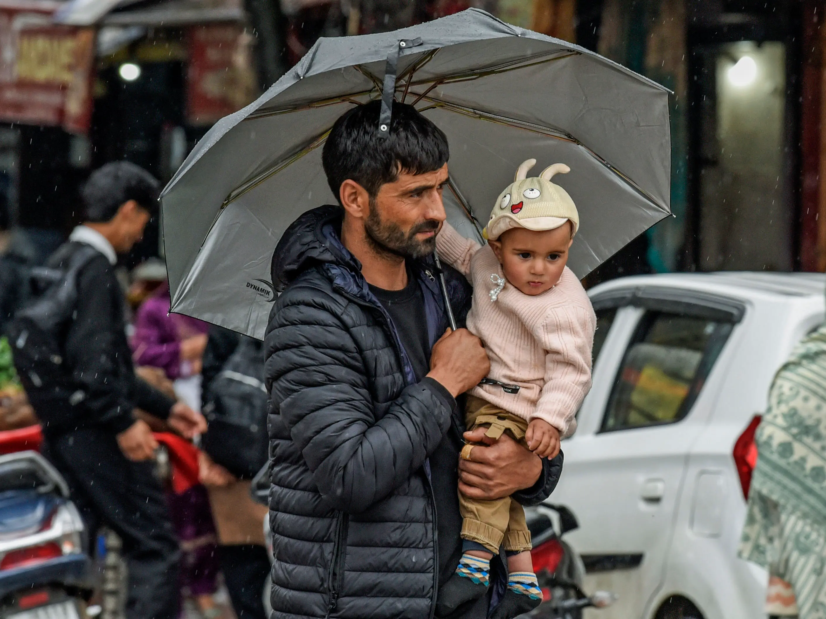 Is winter coming in April? Powerful Western Disturbance to bring rain, unseasonal cold in Delhi Is winter coming in April? Powerful Western Disturbance to bring rain, unseasonal cold in Delhi