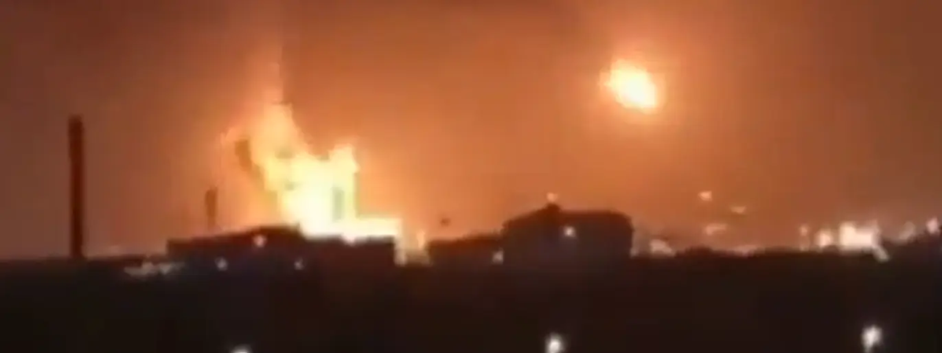 WATCH | Fire erupts in Saudi Arabia's Al Jubail industrial area after Iranian missile strike