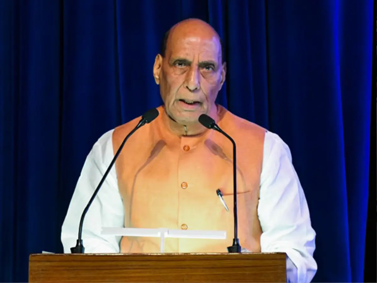 ‘Only God knows...’: Rajnath Singh slams Pakistan’s Khawaja Asif over his Kolkata strike threat, warns Islamabad against repeating ‘past mistakes’